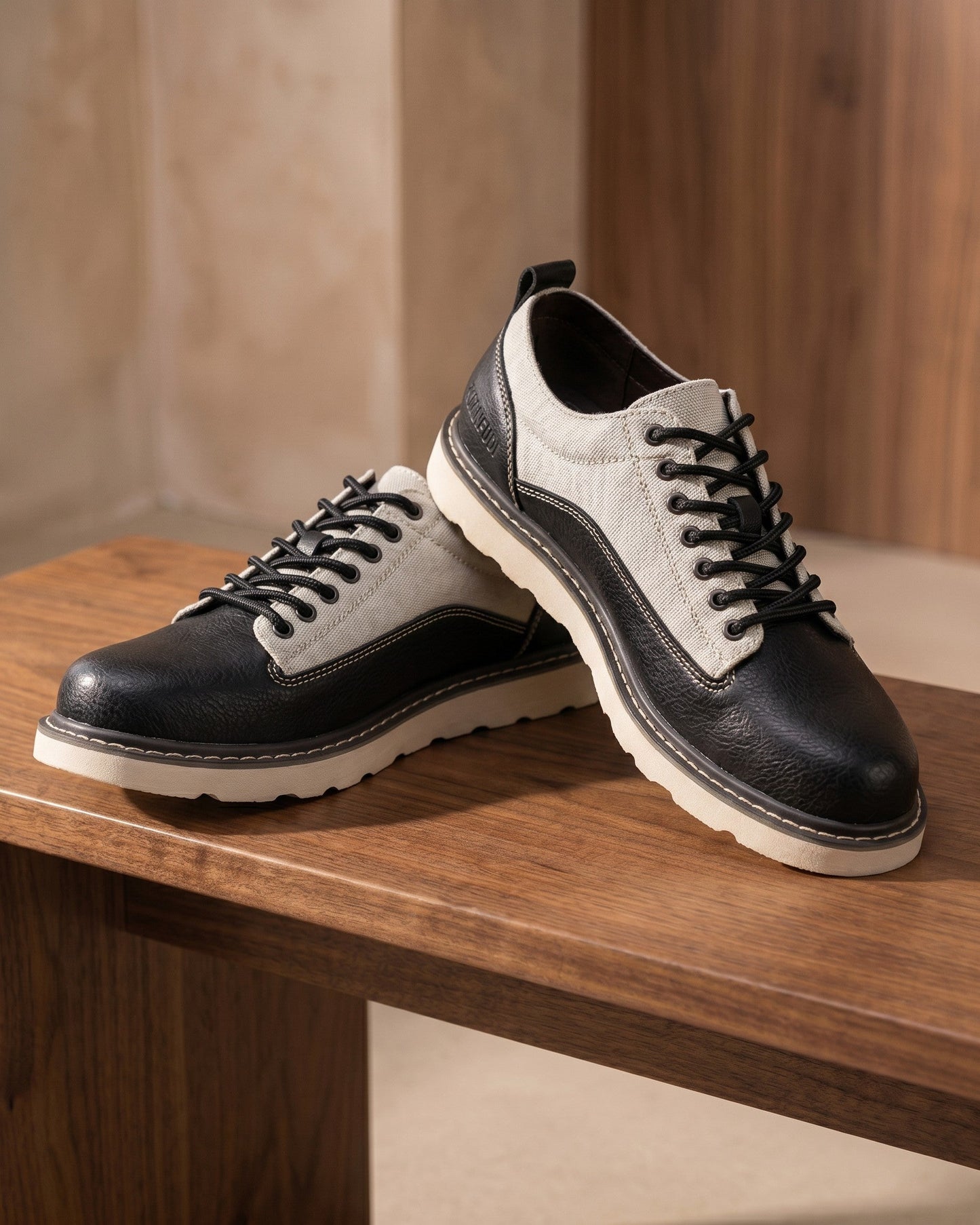 Vittorio Leather Lace-Up Shoe